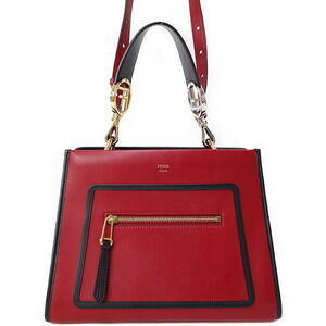 FENDI Runaway Leather Shoulder Bag